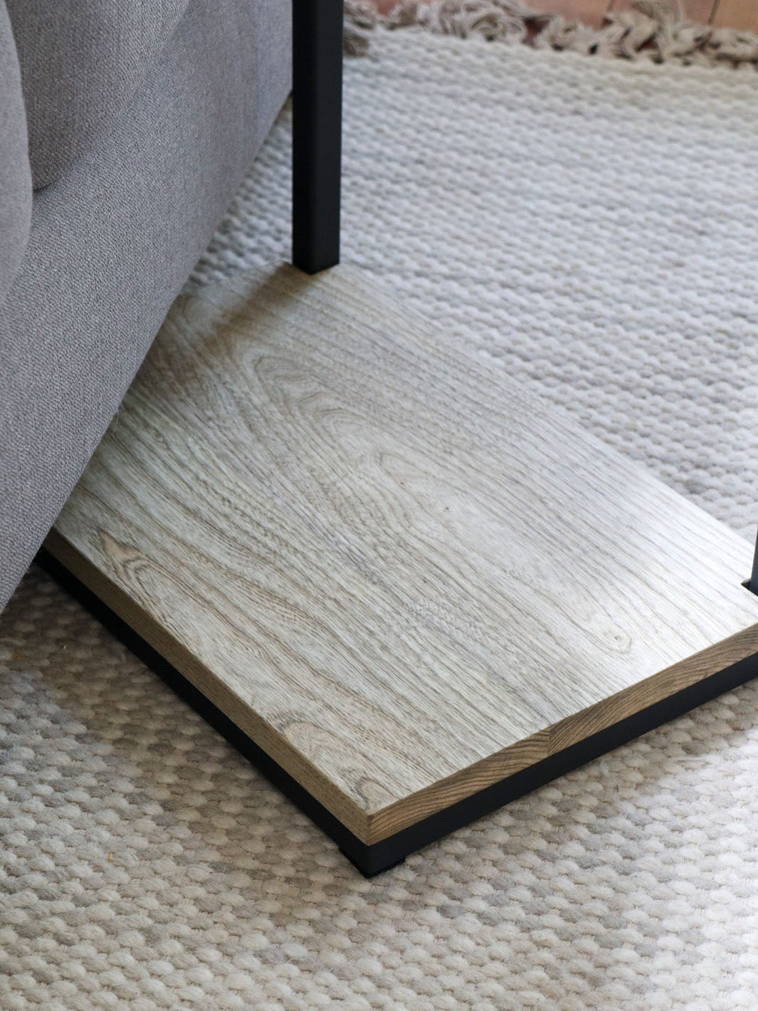 Earthly Comfort Hackberry Floor Shelf Modern C Side Table Earthly Comfort Side Tables 1597-3