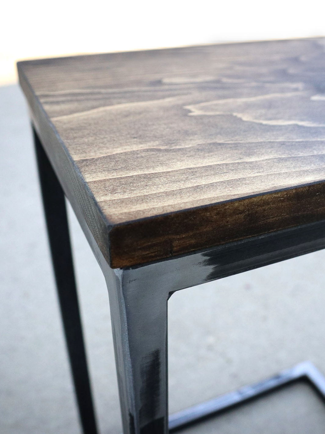 Pine Wood & Metal Industrial Side C Table Earthly Comfort Side Table 765-6