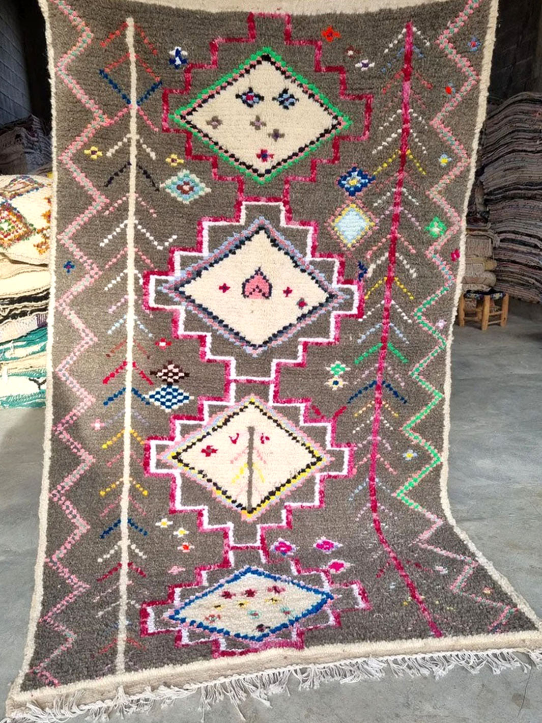 Handcrafted Berber Azilal Carpet Rug | 1.43x2.42m / 4.6x7.9ft Libitii wool LIB1005-7