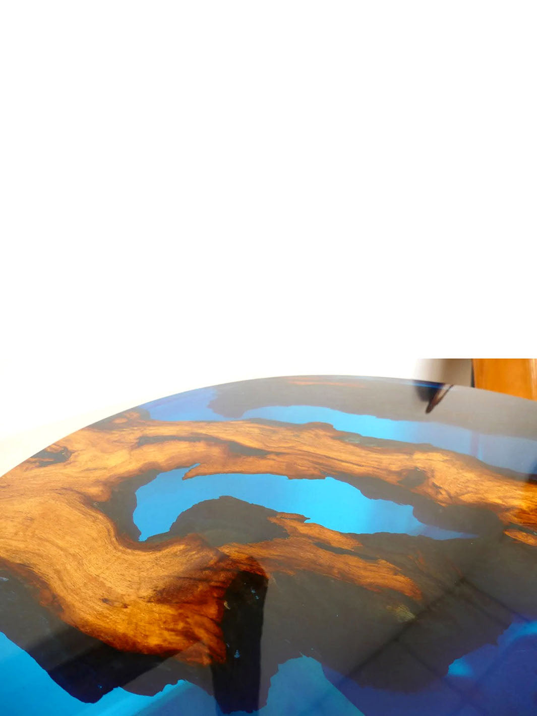 Luxurious Circular Handcrafted River Beach Epoxy Resin Wooden Dining Table | 80cm Made 4 Decor Tables MDR0017-2