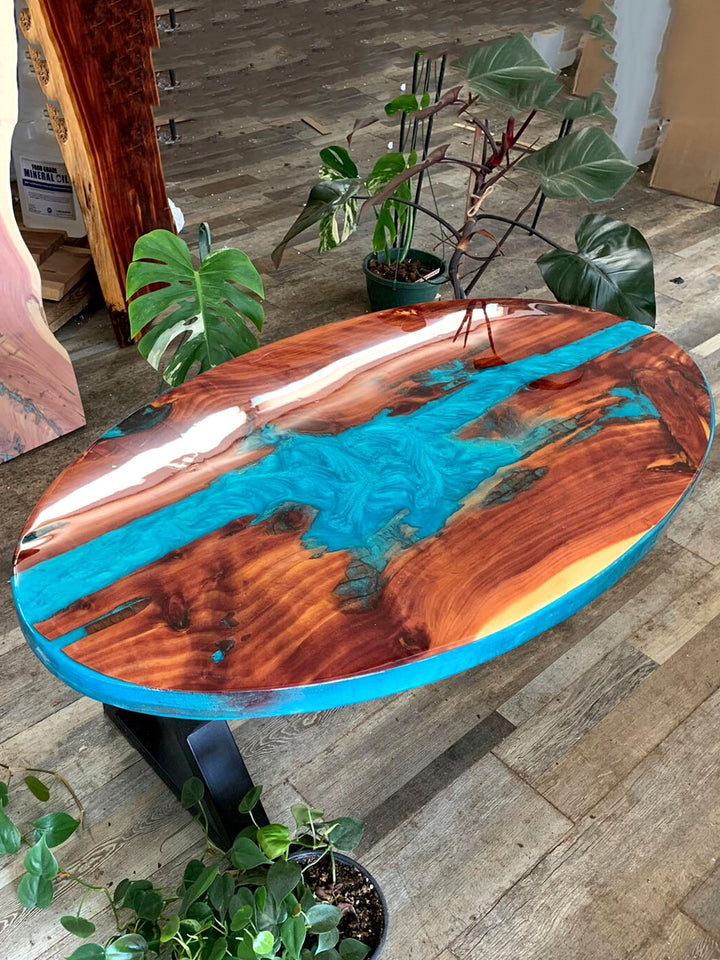 Oval Ocean Epoxy Resin Coffee Table with Cedar Wood